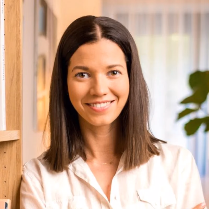 Mgr. Erika Jakabová Foto