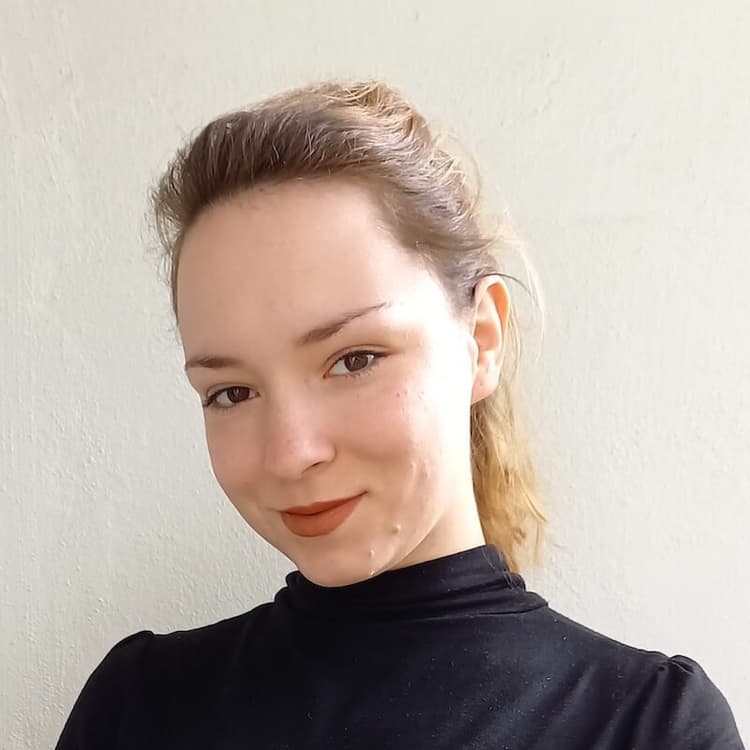 PhDr. Lea Bodnár Foto